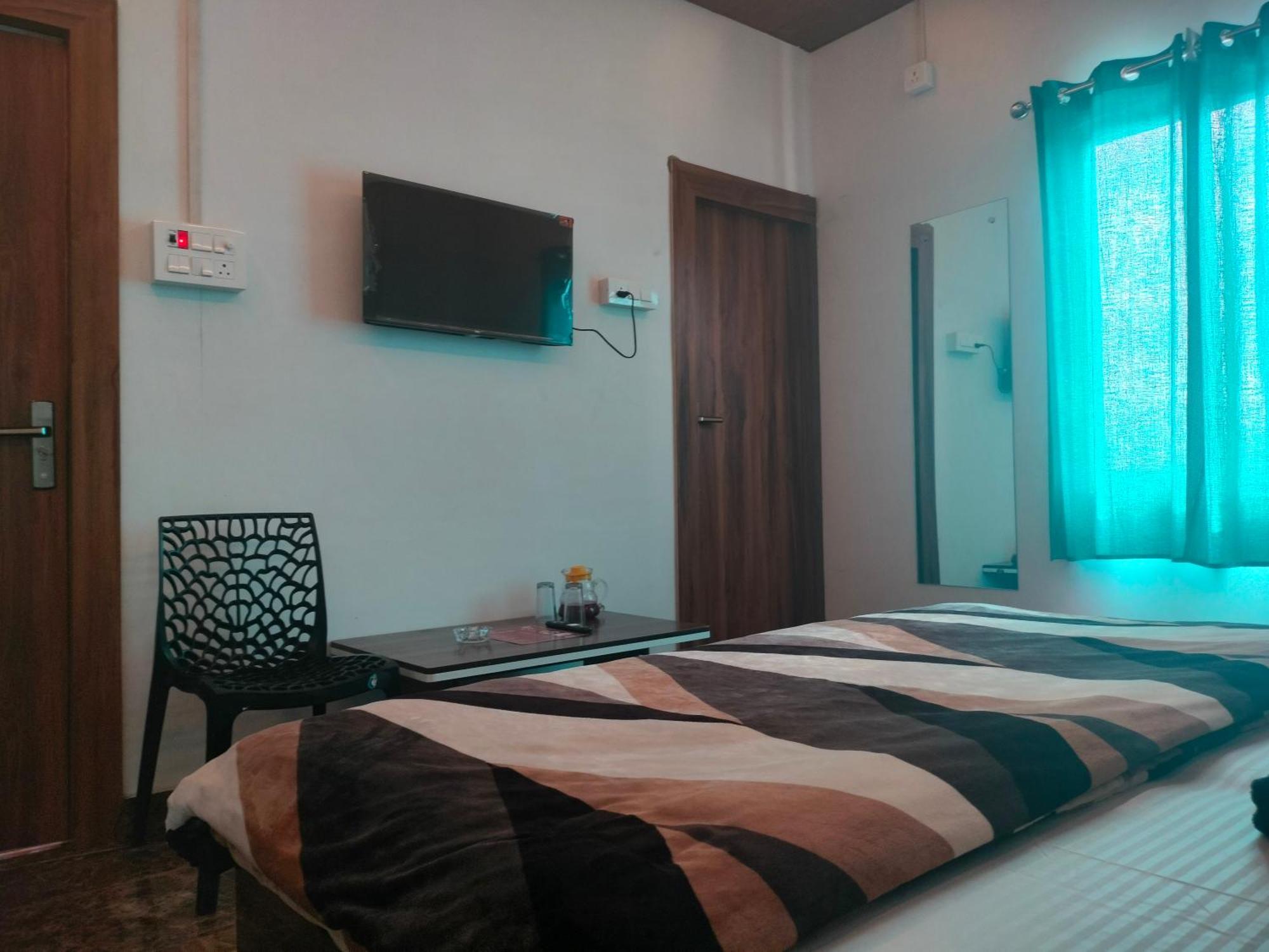מטורה Kishan Home Stay מראה חיצוני תמונה