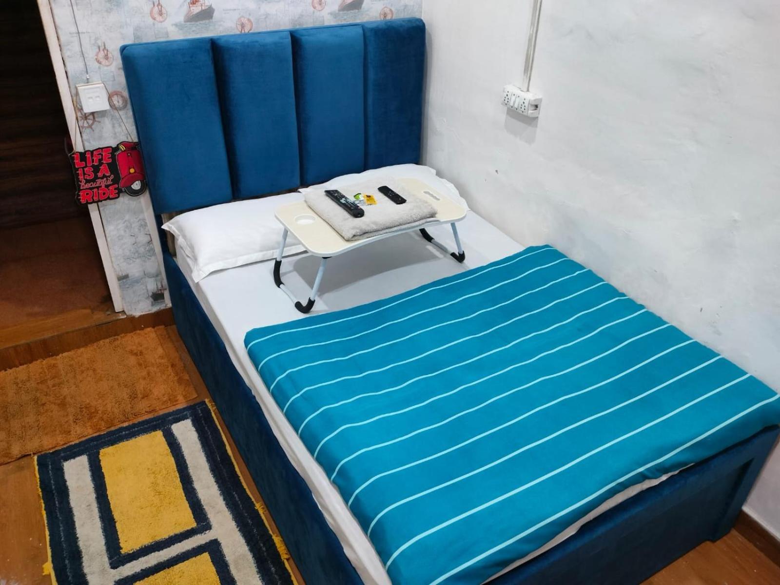מטורה Kishan Home Stay מראה חיצוני תמונה